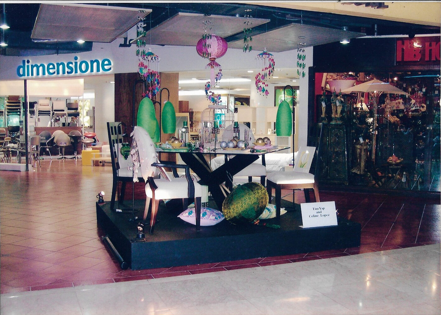 Early Rupert Signs work — Glorietta float build
