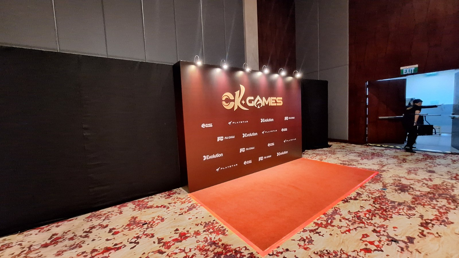 OKBET Photowall Booth